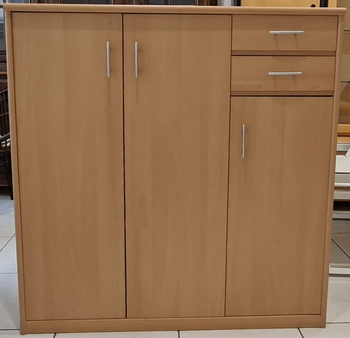 Armoire à chaussures